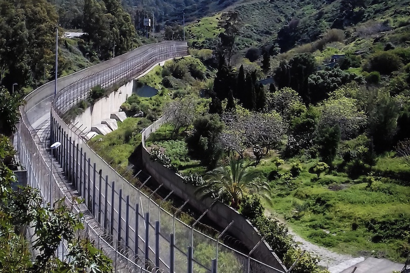 Muros de Ceuta e Melilla - Brasil Escola