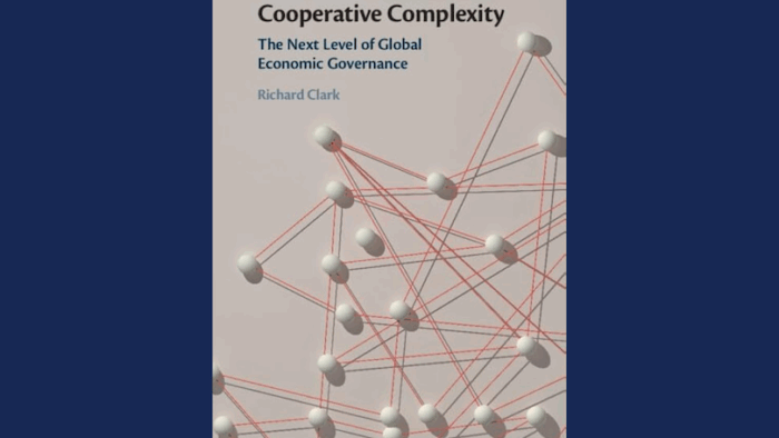 Review – Cooperative Complexity